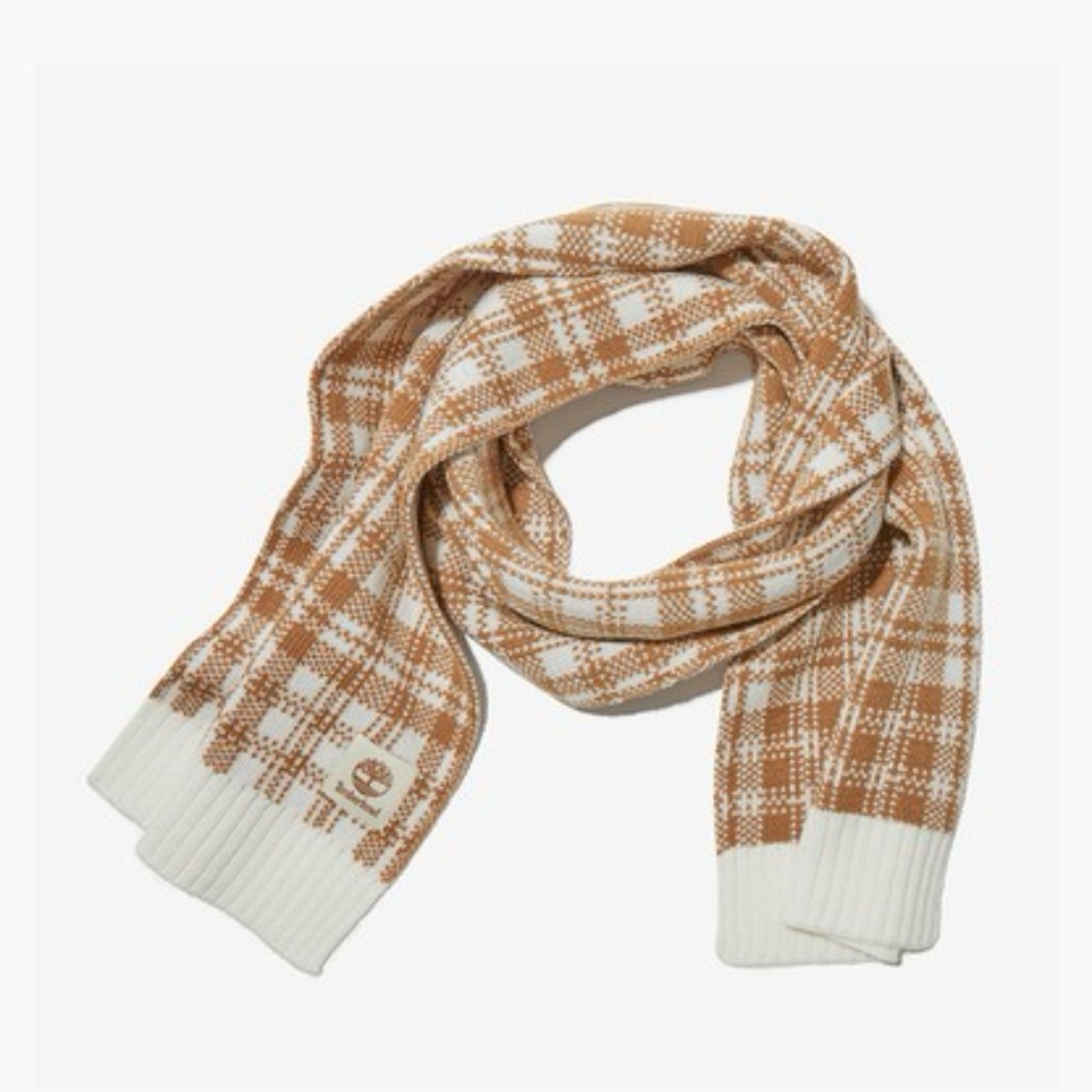 ☔️ NEW!!! TIMBERLAND
Buffalo Plaid Scarf